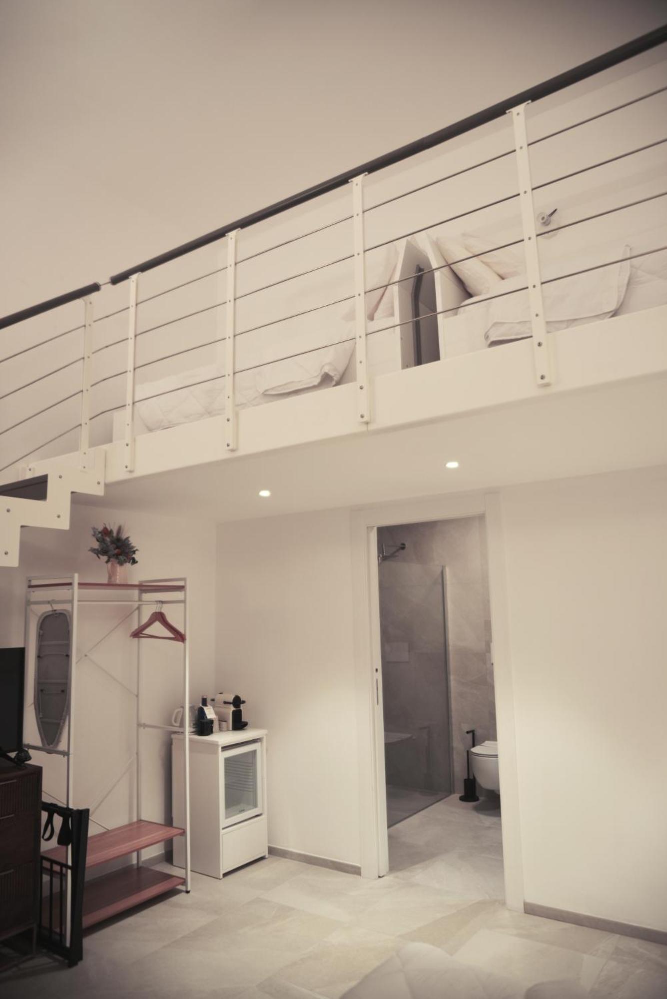 Ellements - Luxury Rooms Бриндизи Экстерьер фото