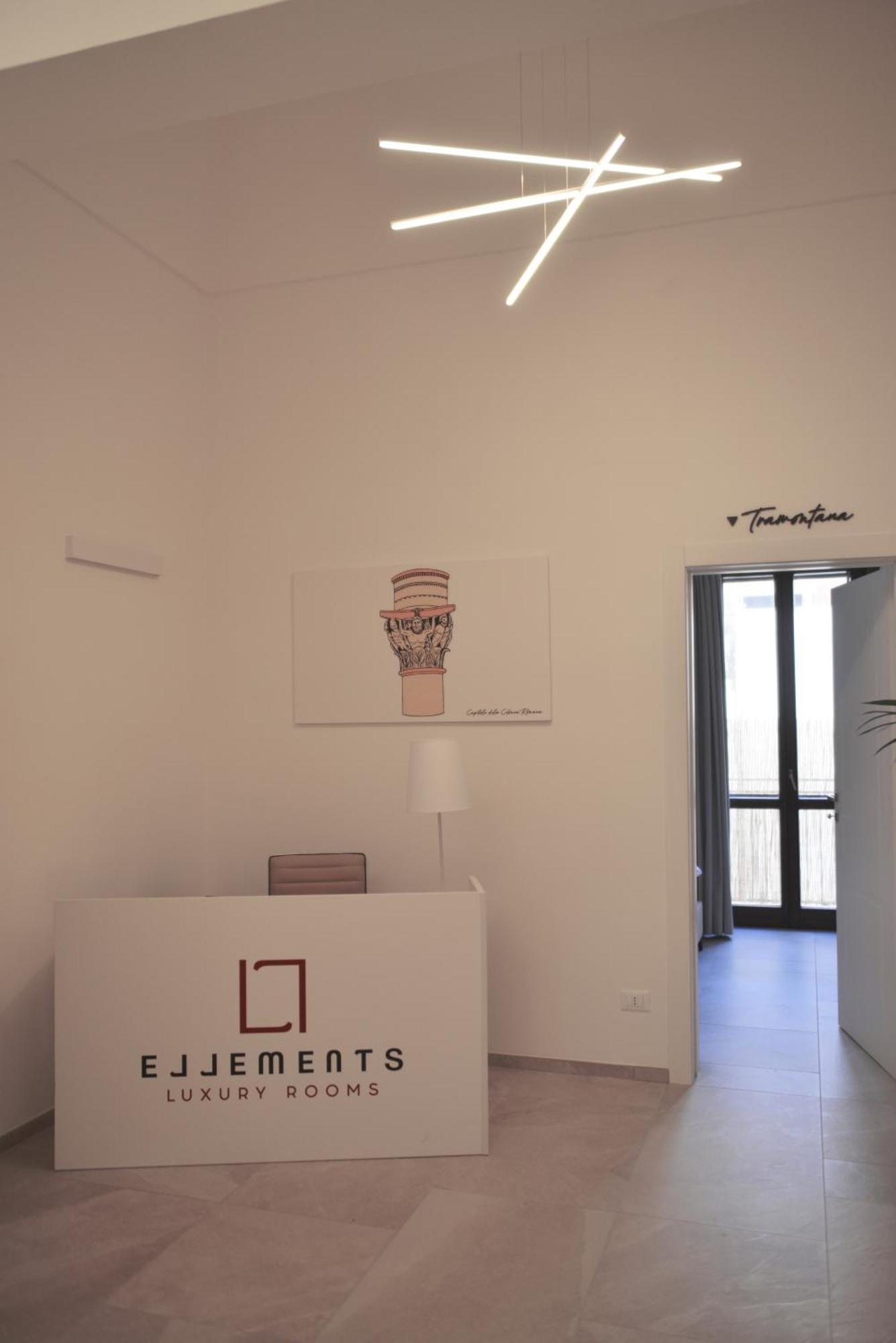 Ellements - Luxury Rooms Бриндизи Экстерьер фото